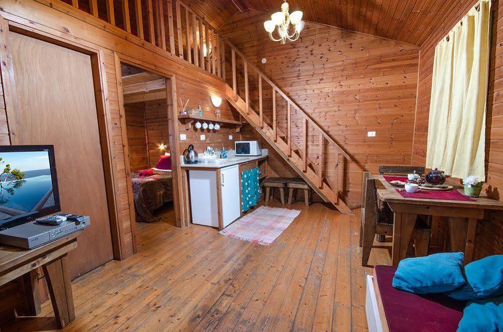 Kadarim Country Cottages Luaran gambar